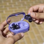 JBLからカフスタイルのイヤホンが登場する！